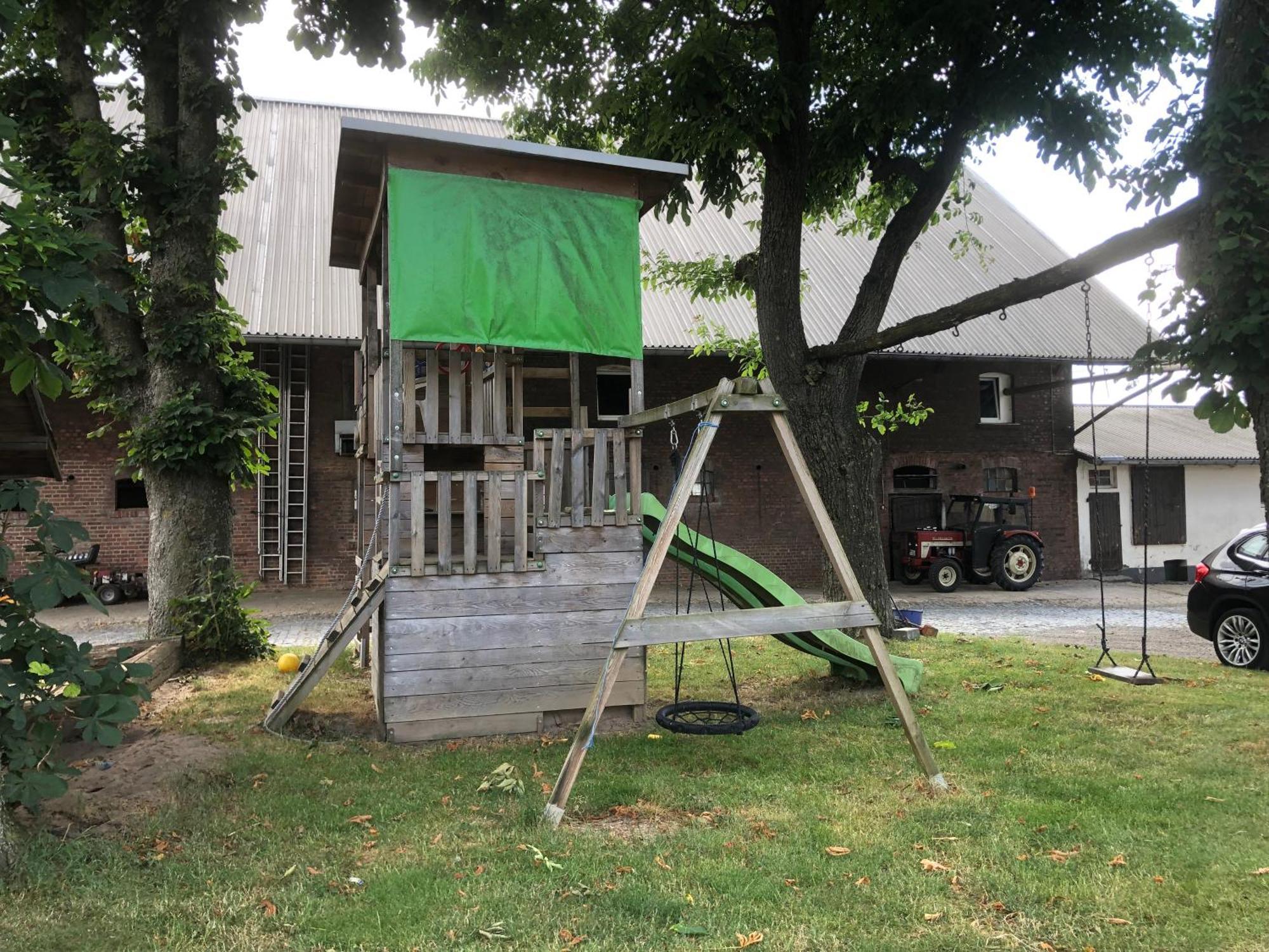 Apartment Auf Dem Bauernhof In Hof Kleeberg I Man Kann Ein Mit Bad Zubuchen *
